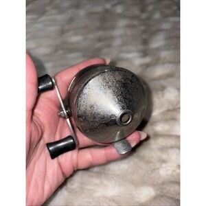 Vintage Zebco 33 reel made in USA